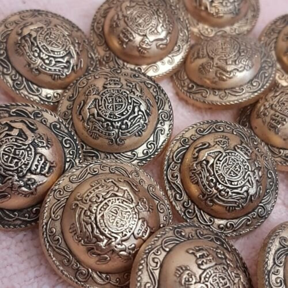 Lot of 14 Vtg Gold-Tone Lion Shield Crest BUTTONS Plastic Emblem Military Style